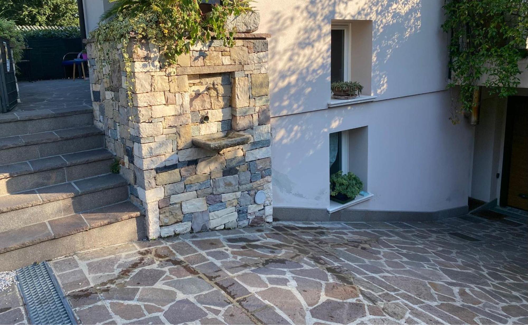 Casa Vacanze Gardiolina San Felice del Benaco Exterior photo
